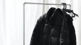 国产羽绒服生产视频,匠心独运，温暖如初