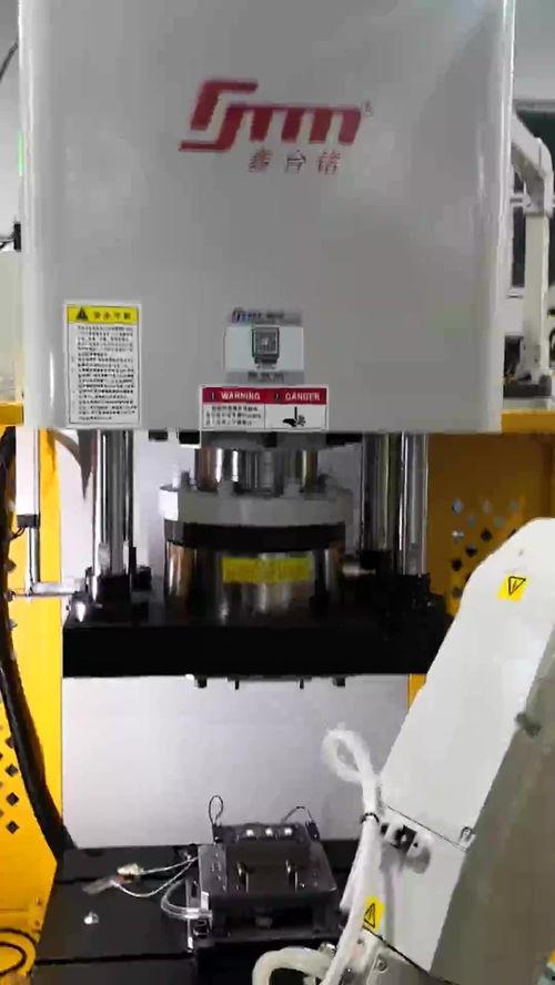 国产液压机制作视频,匠心独运，品质卓越